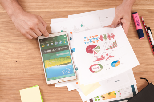 Douglas & Flynn| Toowoomba Accountants| Paper