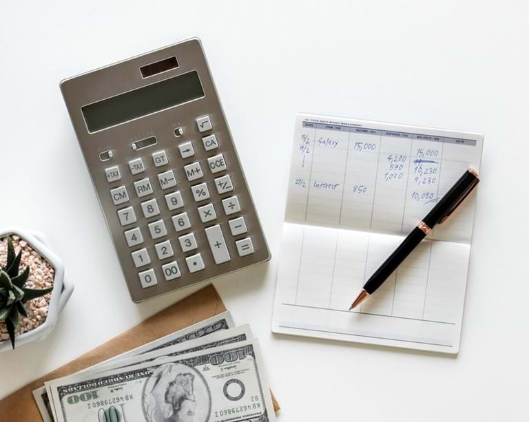 Douglas & Flynn| Toowoomba Accountants| Paper